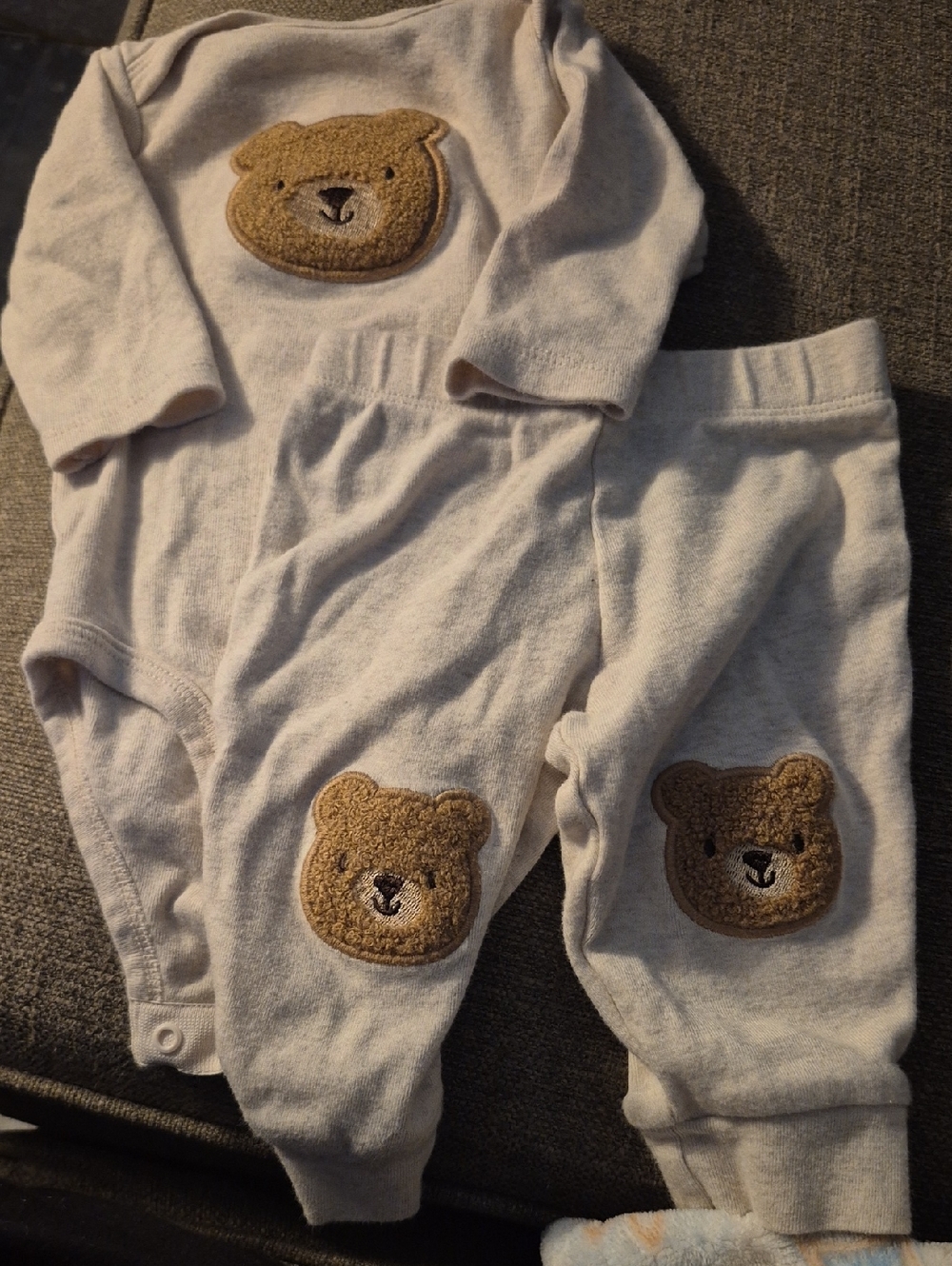 Cozy Cream Bear Appliqué Kids Matching Set
